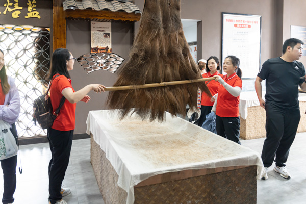 1655889015855229.jpg 1-2.jpg